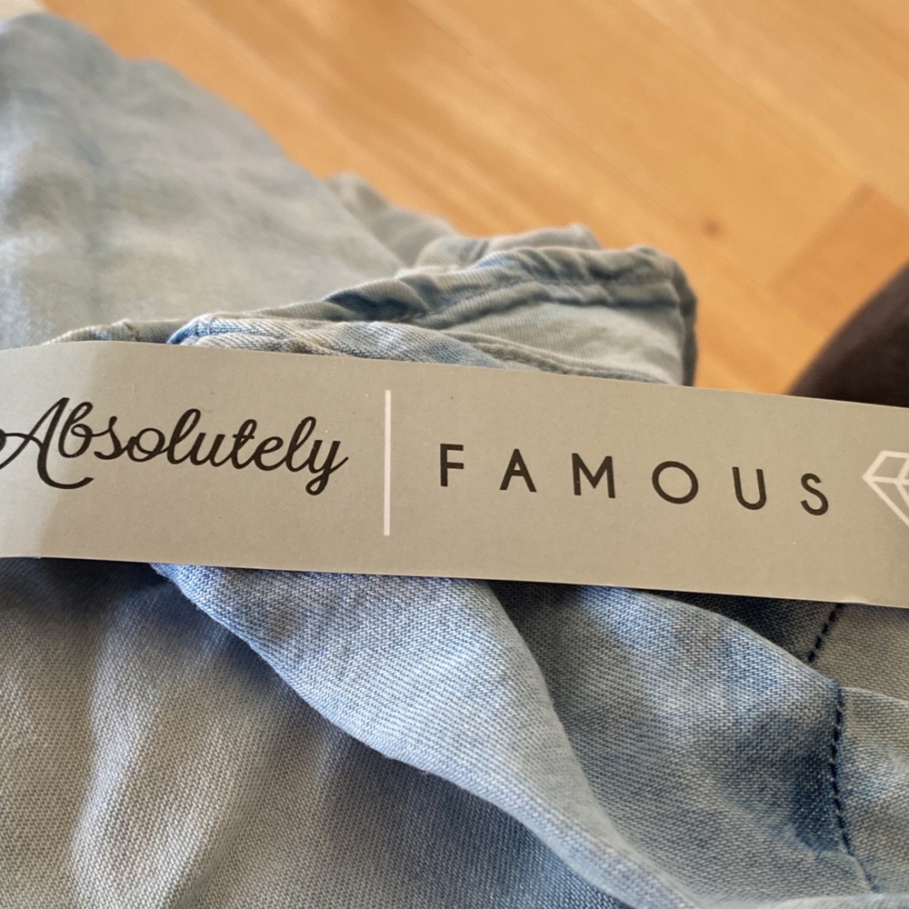 New Absolutely Famous size 2X Denim Cap-sleeve shirt 100% Tencel - Picture 5 of 6